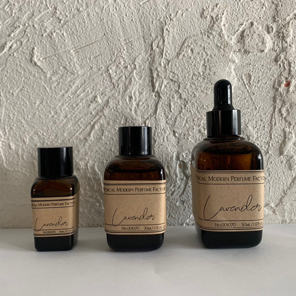 ESSENTIAL OIL　LAVENDER　/ エッセンシャルオイル　ラベンダー
