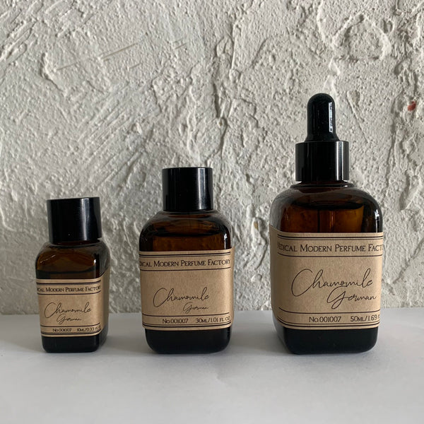 ESSENTIAL OIL CAMOMILE　/　エッセンシャルオイル　カモミール
